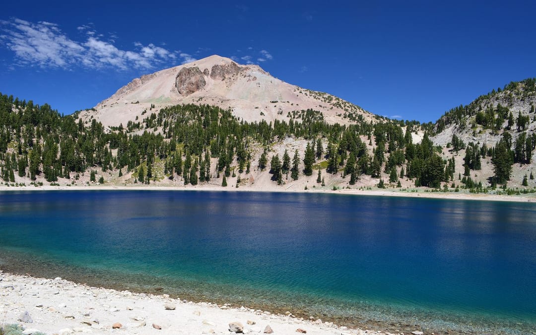 Lassen Peak & Bumpass Hell Volcanic Vents - family day trip 4h 46m from Dublin, CA