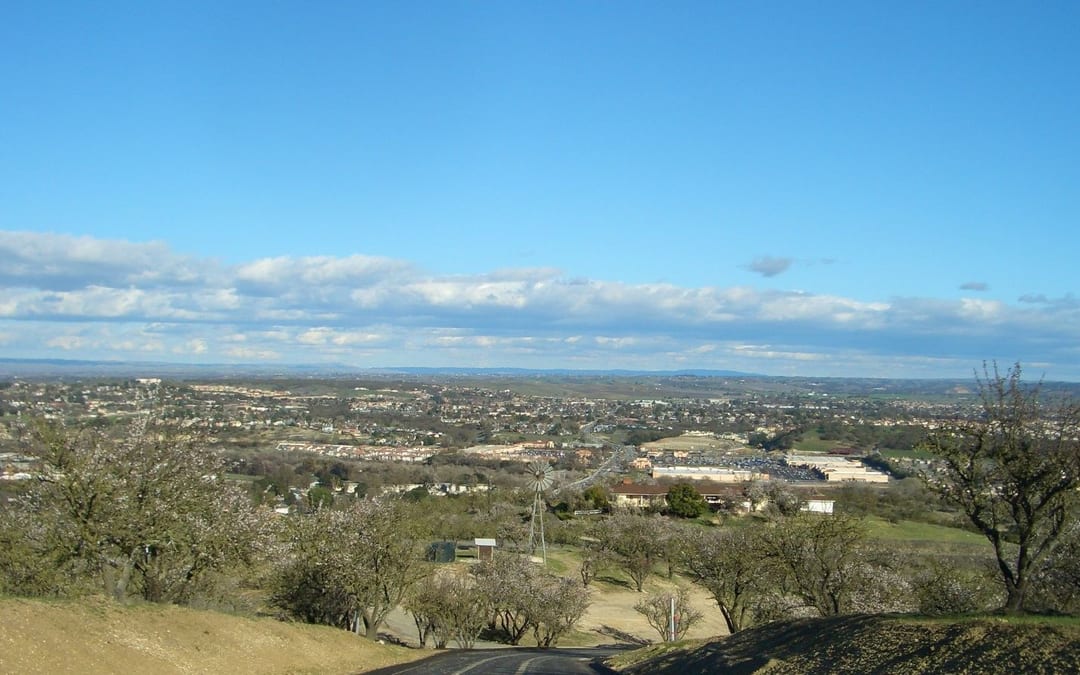 Paso Robles Downtown Plaza & Vineyards - family day trip 3h 39m from Dublin, CA
